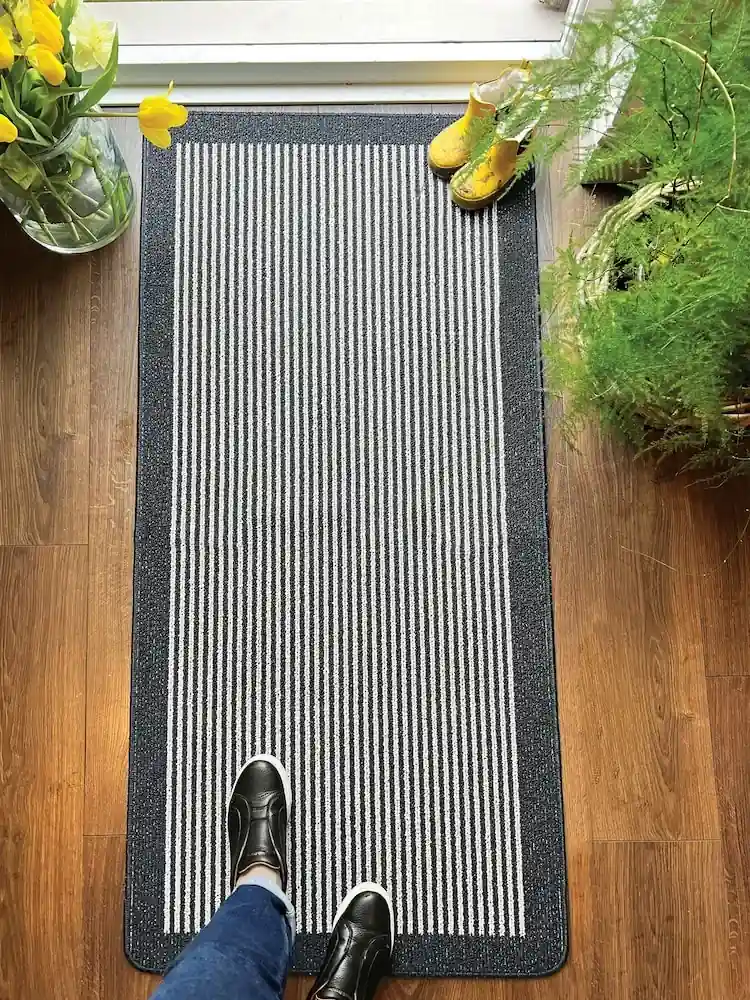 My Mat Black My Utility Stripe Runner 1