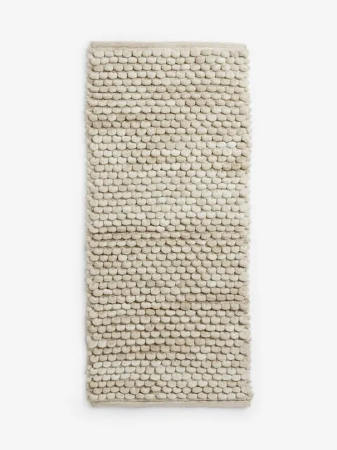Natural Giant Bobble Runner Bath Mat 1